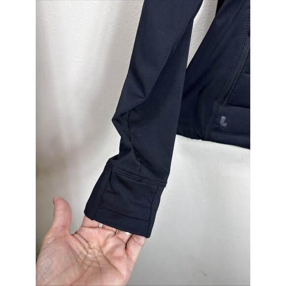 (R7) Lolë Long Sleeve ACTIVE WEAR TOP MOCK NECK SIZE XS, BLACK FULL ZIP - Picture 8 of 16